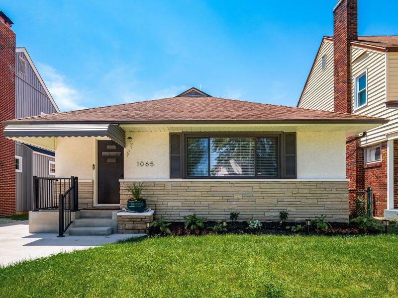 1065 Lilley Avenue, Columbus, OH 43206 Photo 2