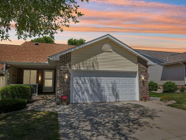 323 Lauren Lane, Watertown, WI 53094