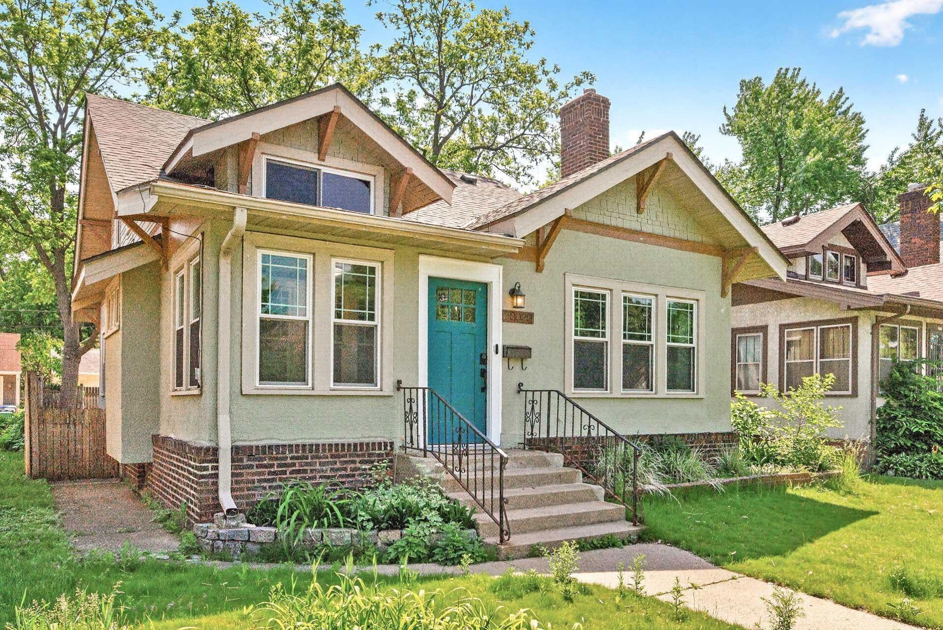 3023 45th Avenue S, Minneapolis, MN 55406