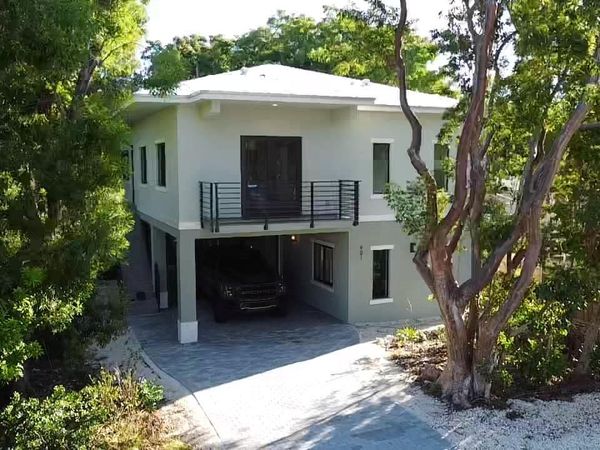 901 Estall Street, KEY LARGO, FL 33037