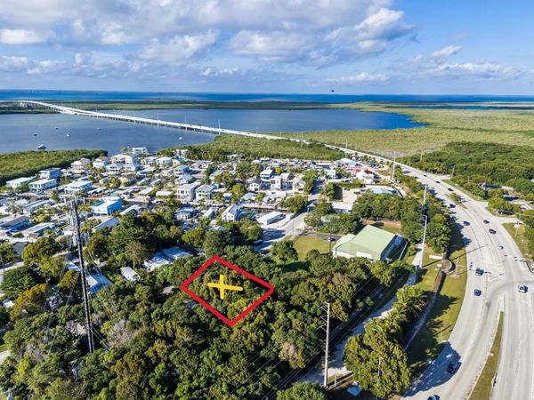 811 Largo Road, KEY LARGO, FL 33037