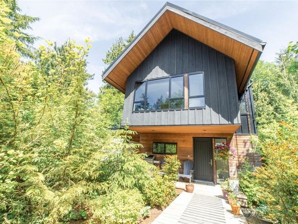 1156 Pacific Rim Hwy , Tofino, BC V0R 2Z0