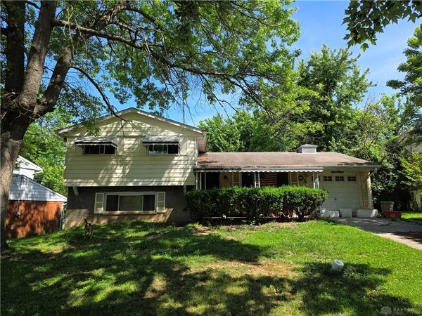 926 Goodhue Circle, Forest Park, OH 45240