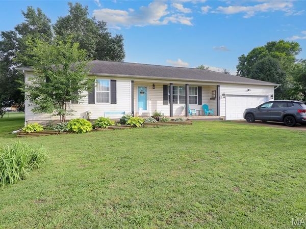 302 Rosebud Street, Desloge, MO 63601