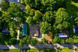 569 Stumphole Road photo 4