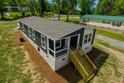 569 Stumphole Road photo 4