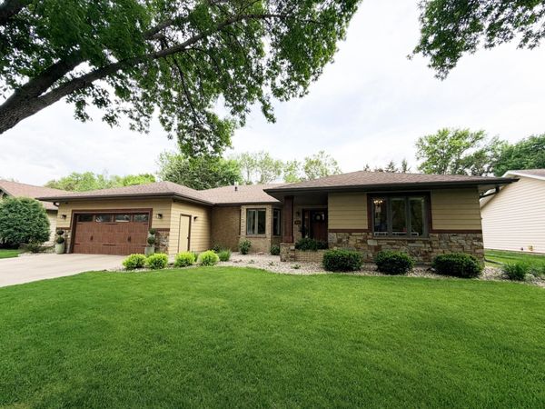 2626 SE 13th Avenue, Aberdeen, SD 57401