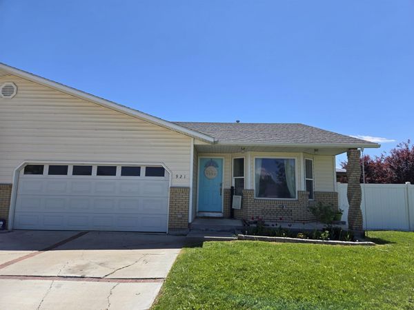 921 Sawtooth, Chubbuck, ID 83202
