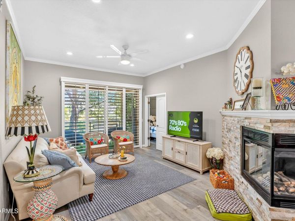 7887 N 16TH Street, Unit 211, Phoenix, AZ 85020