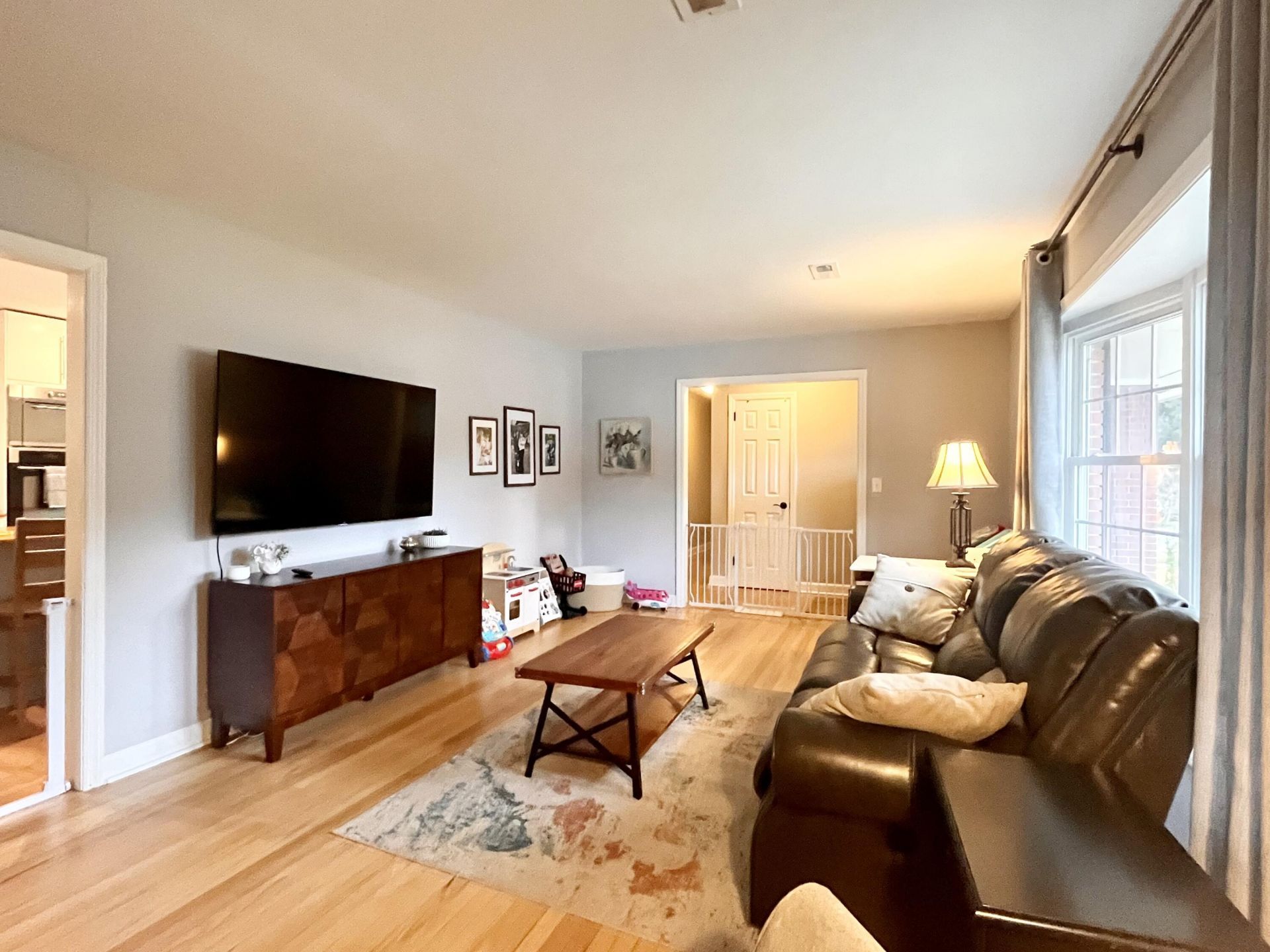 1314 White Drive Photo 17