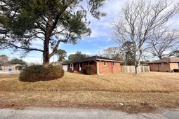 1314 White Drive photo 4