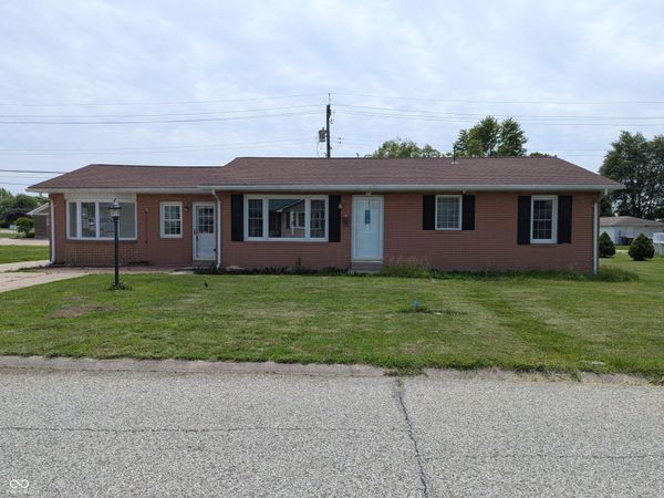 107 W Freeman Avenue , Seymour, IN 47274