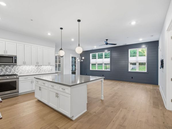 119 Acklen Park Dr , Unit 101, Nashville, TN 37203