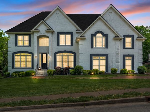 9702 Amethyst Ln, Brentwood, TN 37027