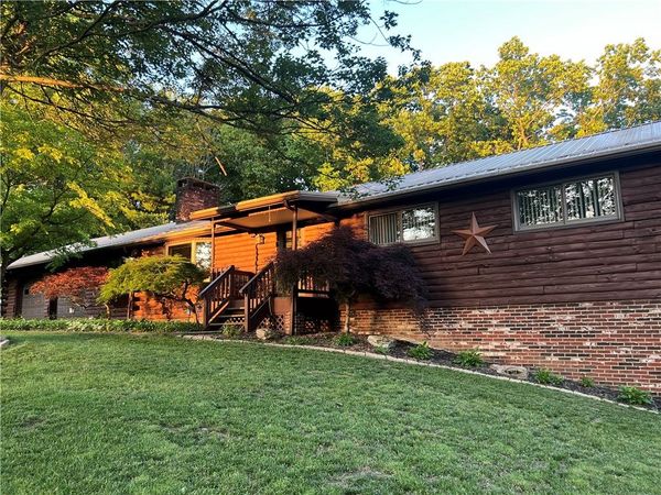 6229 Terry Ln, Murrysville, PA 15668