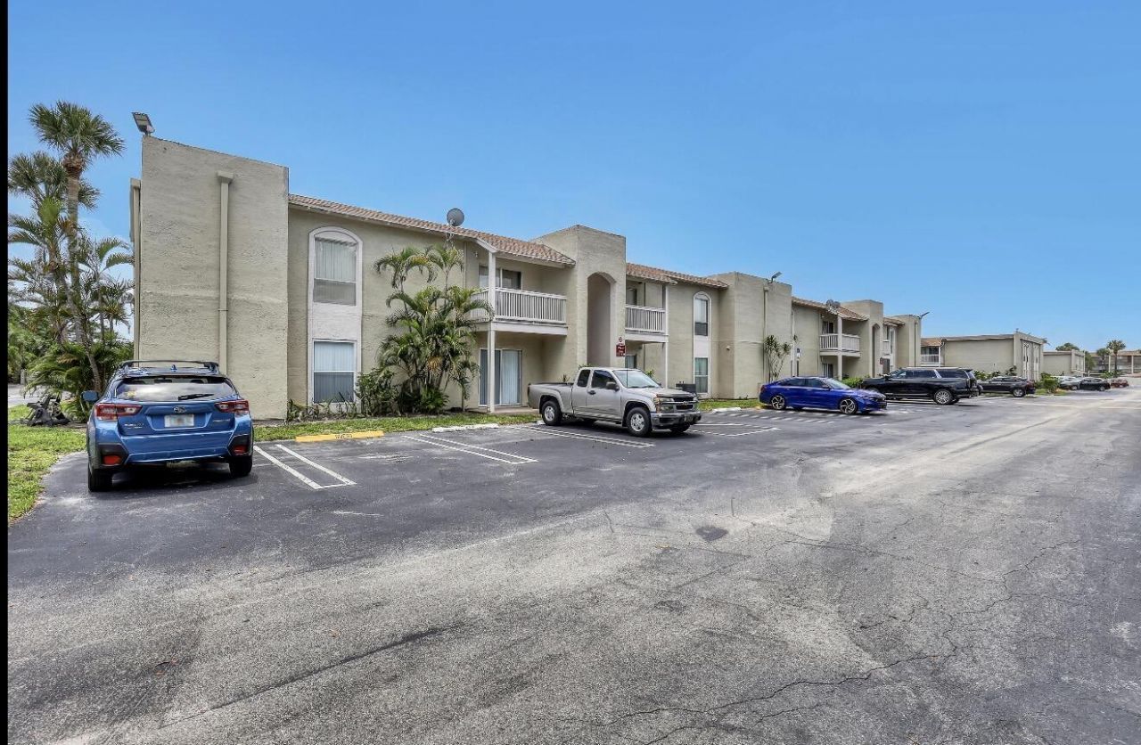 1500 N Congress Avenue, Unit C30, West Palm Beach, FL 33401 Photo
