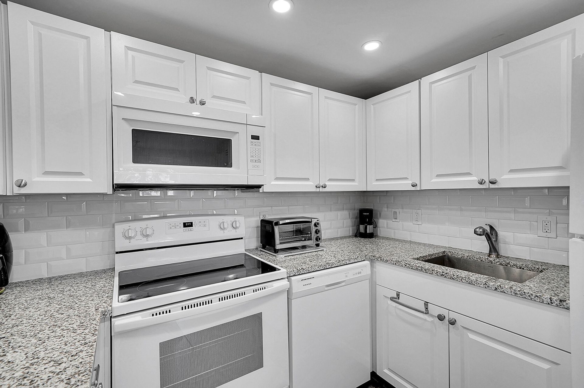 646 Flanders N, Delray Beach, FL 33484 Photo