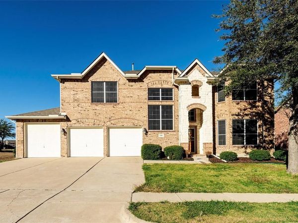 1301 W Collins Circle, Wylie, TX 75098
