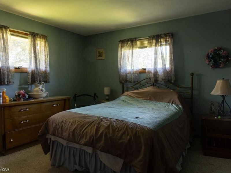 333 Hilan Avenue SW, New Philadelphia, OH 44663 Photo 10
