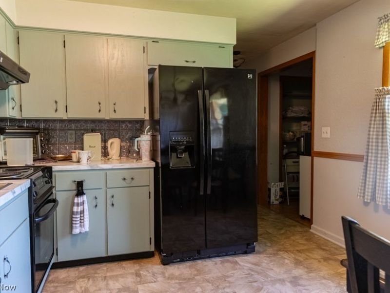 333 Hilan Avenue SW, New Philadelphia, OH 44663 Photo 8