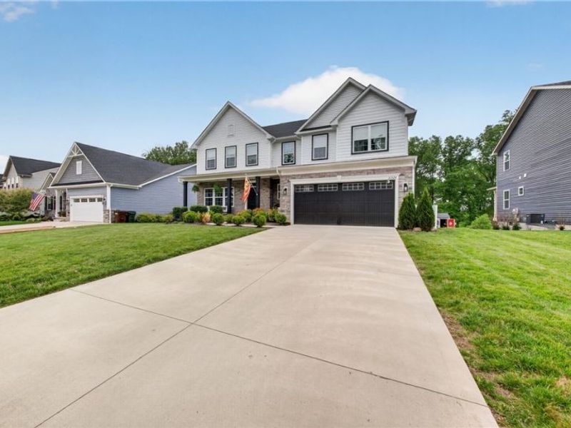 35524 Crystal Creek Court, Grafton, OH 44044 Photo 2