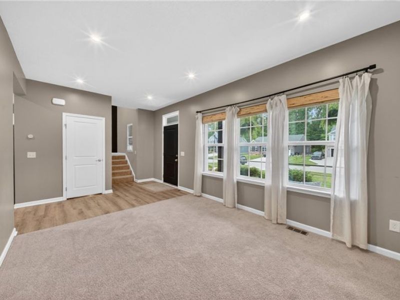 35524 Crystal Creek Court, Grafton, OH 44044 Photo 3