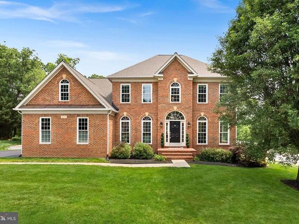 803 KENNETH PLACE SE, LEESBURG, VA 20175