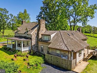 33195 MILLVILLE ROAD, UPPERVILLE, VA 20184