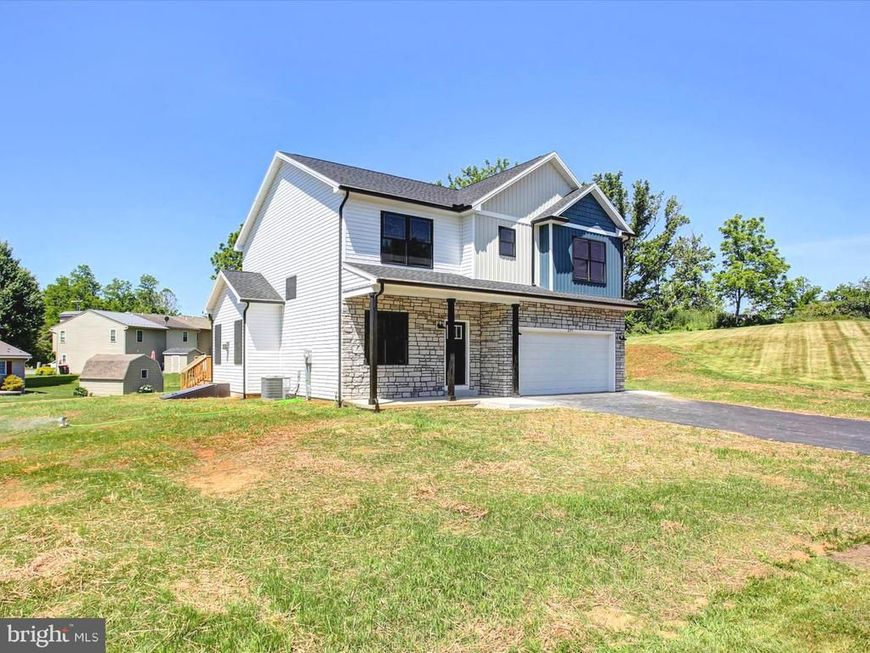 695 Karvois Court, Chambersburg, PA 17202 Main Photo