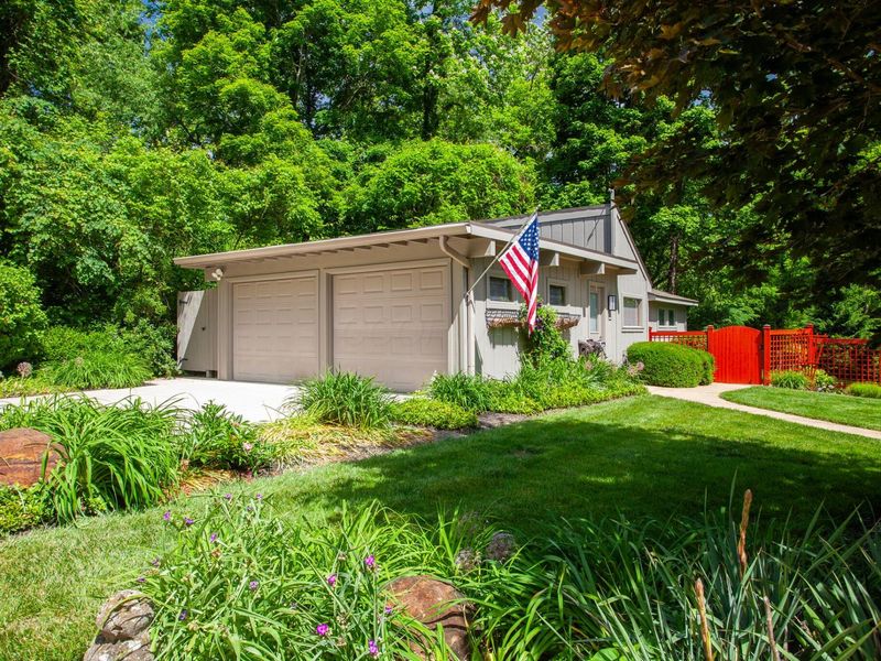 890 Plum Tree Drive, Columbus, OH 43235 Photo 35