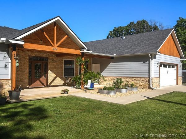 454 Whitetail Road, Kansas, OK 74347