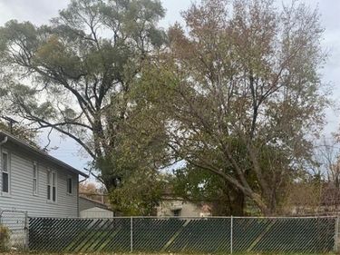 000 W George Ave , Hazel Park, MI 48030