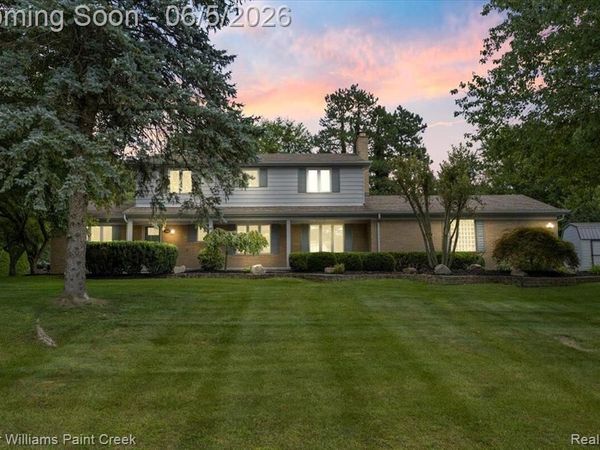 6966 Killarney Drive , Troy, MI 48098