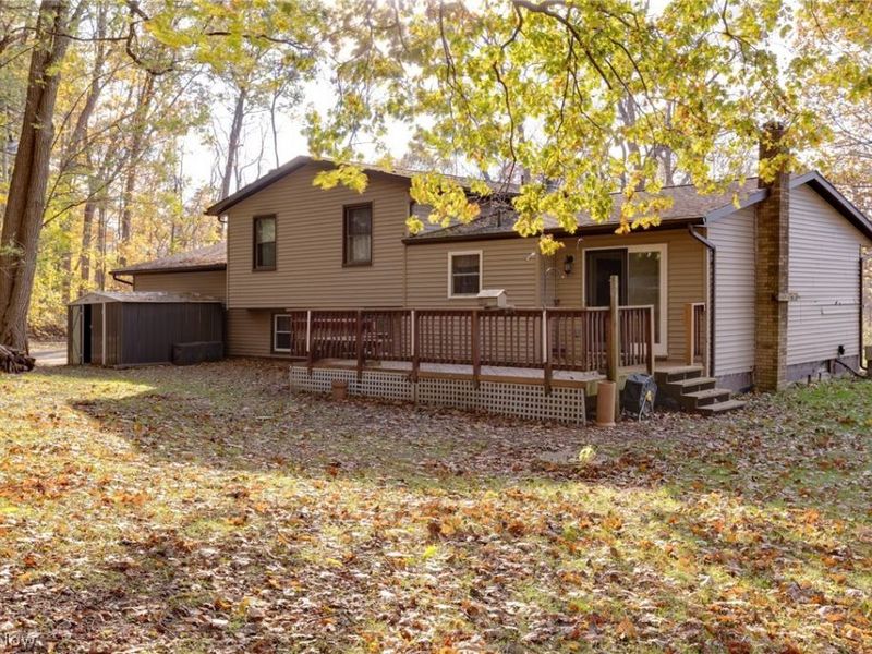 9416 Kieffer Road, Mantua, OH 44255 Photo 7