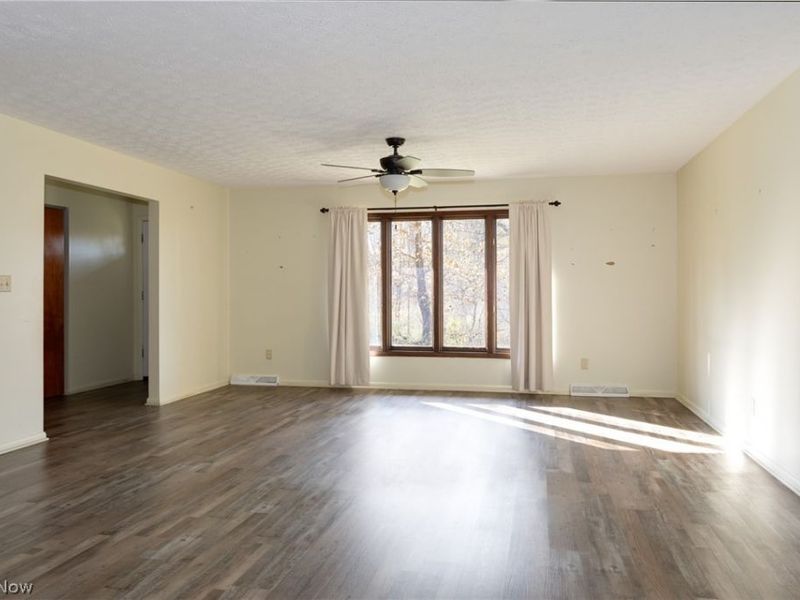 9416 Kieffer Road, Mantua, OH 44255 Photo 9