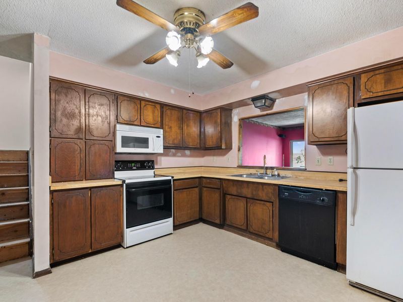 5728 Allenby Court, Galloway, OH 43119 Photo 9