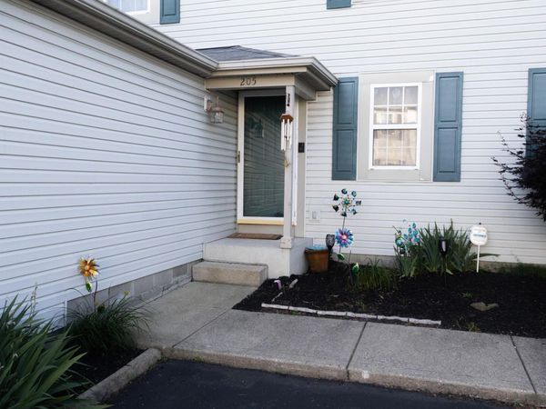 205 Malloy Lane , Unit 74C, Blacklick, OH 43004