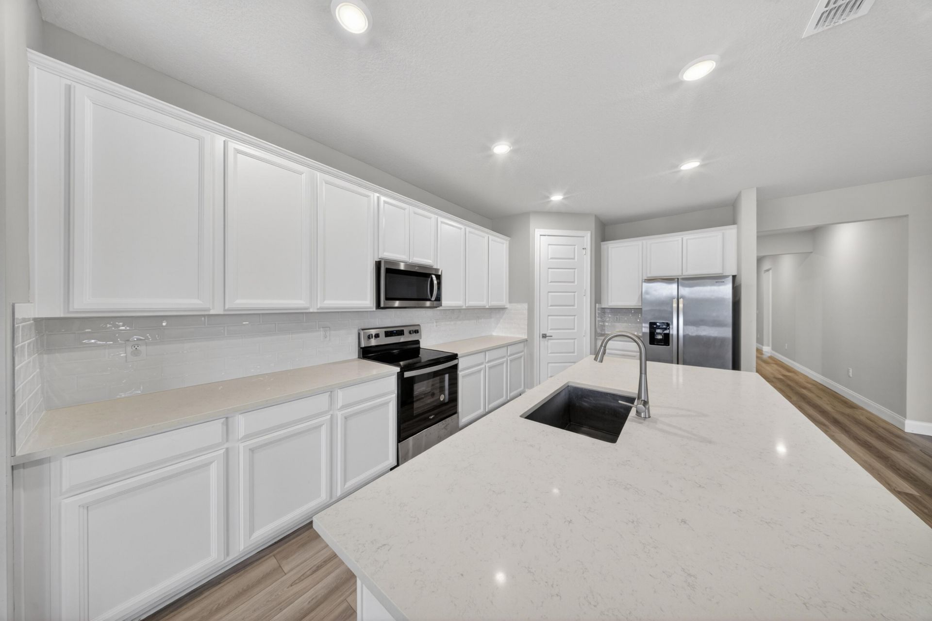 6632 NW Cloverdale Avenue, Port Saint Lucie, FL 34987 Photo