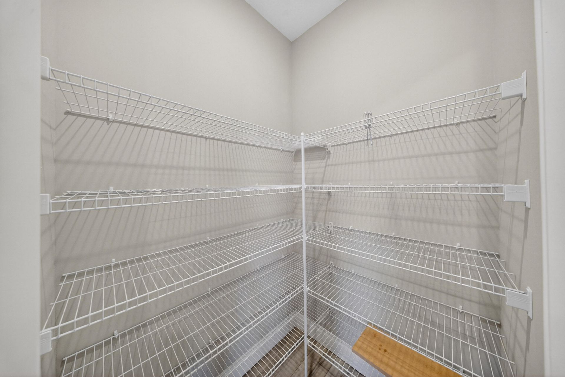 6632 NW Cloverdale Avenue, Port Saint Lucie, FL 34987 Photo