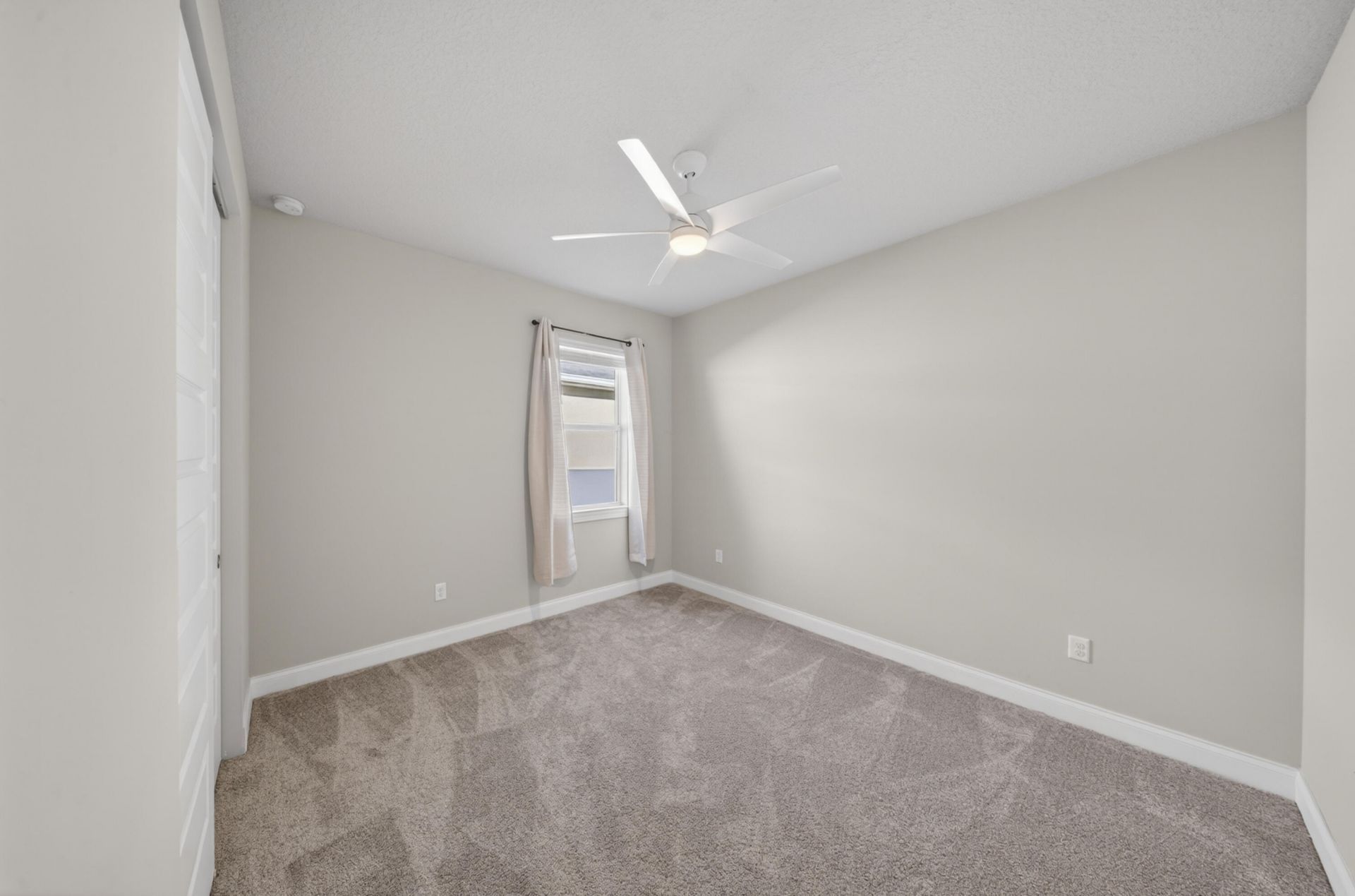 6632 NW Cloverdale Avenue, Port Saint Lucie, FL 34987 Photo
