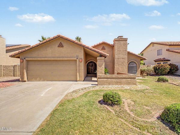 2950 W MARLBORO Drive, Chandler, AZ 85224