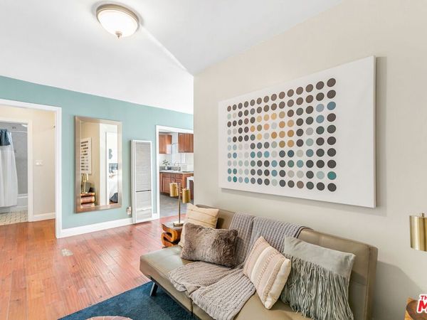 2400 Pacific Avenue, Unit 1, Venice, CA 90291