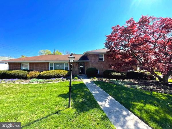 1425 HILL STREET , YORK, PA 17403
