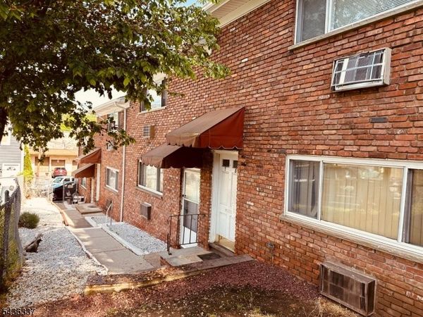 162 Spring St, Unit 4, Orange, NJ 07050