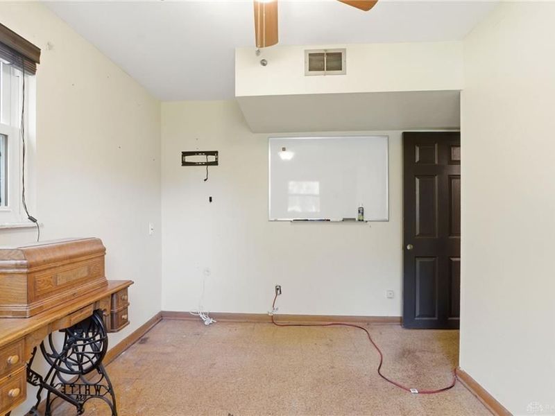 2632 Meadow Park Drive, Kettering, OH 45440 Photo 33