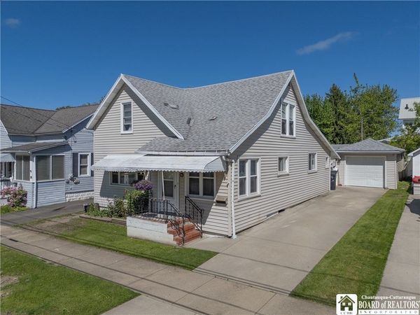 48 E Pine Street , Dunkirk, NY 14048