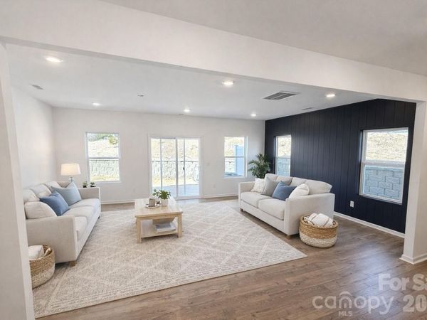 1365 Eagle Claw Drive, Kannapolis, NC 28083