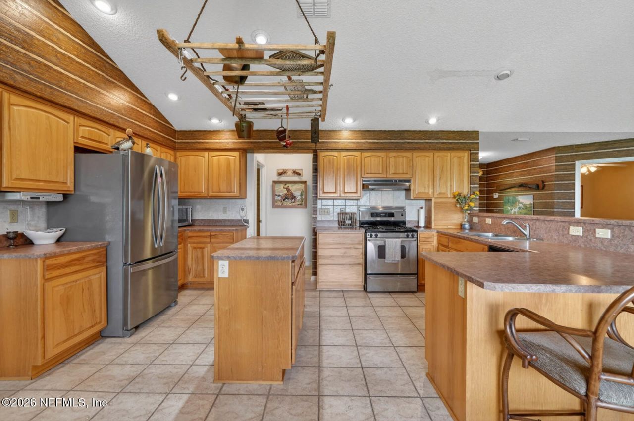 140 Lake Street, Pomona Park, FL 32181 Photo