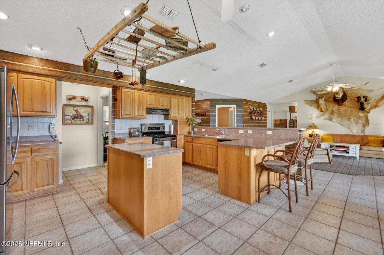 140 Lake Street, Pomona Park, FL 32181 Photo