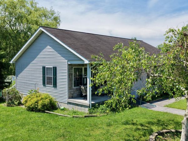 965 Greenbrier Ave, Ronceverte, WV 24970